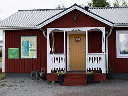 6 Person Holiday Park Home in 82011