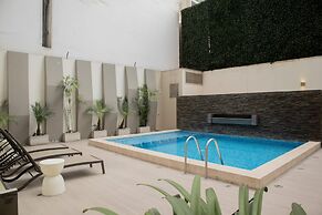 w Bright 1BR w Private Balcony in Barranco