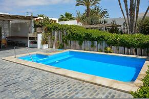 w Modern 5BR With Private Pool in Paracas
