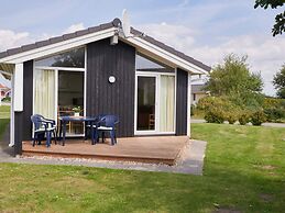 4 Star Holiday Home in Friedrichkoog