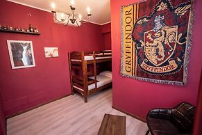 Binario Magic Hotel