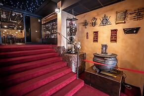 Binario Magic Hotel