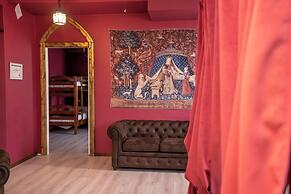 Binario Magic Hotel