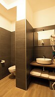 Binario Magic Hotel