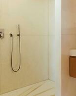 A/C Apt 2br/4p - 2min to La Ponche Beach/st-tropez