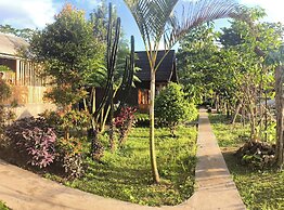 Tetebatu Valley Bungalows