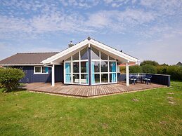 4 Star Holiday Home in Friedrichkoog