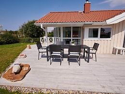 4 Star Holiday Home in Friedrichkoog