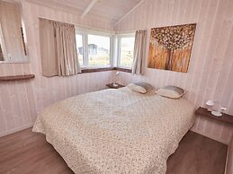 4 Star Holiday Home in Friedrichkoog