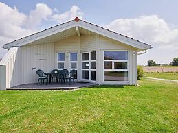 4 Star Holiday Home in Friedrichkoog