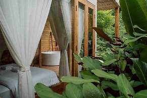Lomhaijai Homestay
