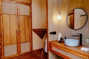 Lomhaijai Homestay