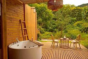 Lomhaijai Homestay