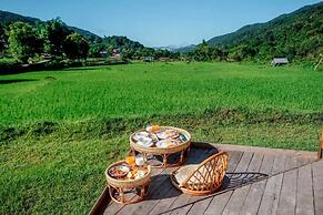 Lomhaijai Homestay