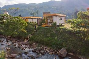 Lomhaijai Homestay