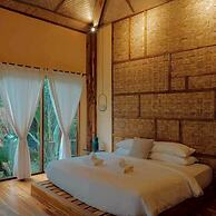 Lomhaijai Homestay