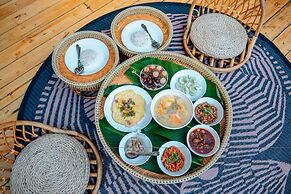 Lomhaijai Homestay