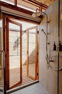 Lomhaijai Homestay