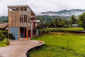 Lomhaijai Homestay