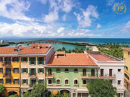 BLESSED Hotel Phu Quoc