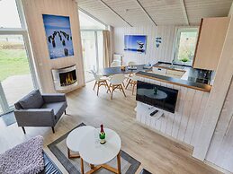 4 Star Holiday Home in Friedrichkoog