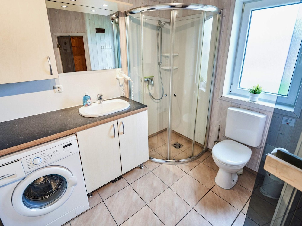4 Star Holiday Home in Friedrichkoog