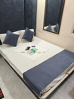 Shri Radha hotels