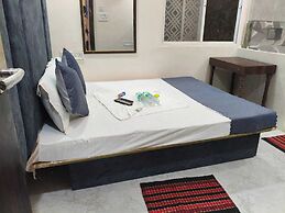 Shri Radha hotels