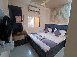 Shri Radha hotels