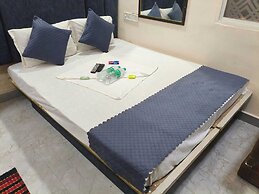 Shri Radha hotels