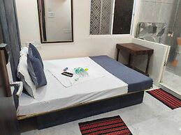Shri Radha hotels