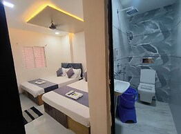 Shri Radha hotels