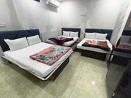 Shri Radha hotels