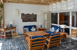 Casa Paracas by Wynwood House