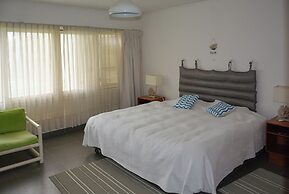 Casa Paracas by Wynwood House