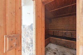 Scenic 1BR Escape Near Beach C195