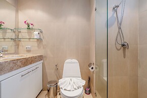 1BR Pool Sauna Near Viewpoint C196