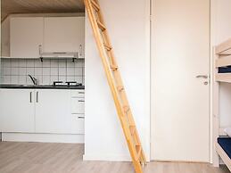 6 Person Holiday Park Home in Grindsted