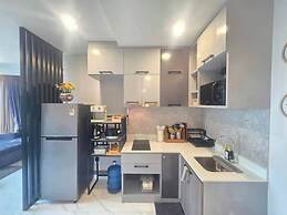 Room-a305 - 1 Bdr Condo With Sea View, A