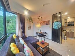 Room-a305 - 1 Bdr Condo With Sea View, A