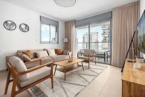 Fresh 3BR APT 32 Floor See View Tower