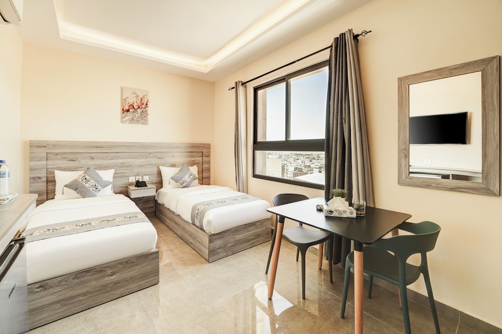 Aqaba Hills Hotel