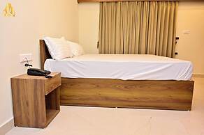 Hotel Noble Nook 100 ft. Road Indiranagar