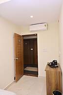 Hotel Noble Nook 100 ft. Road Indiranagar