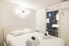 Modern a/c Apartment 2br/8p - Cannes