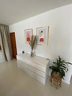 Palm Beach Vacaysuites - Palm Suite 100m2