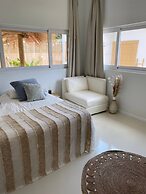Palm Beach Vacaysuites - Palm Suite 100m2