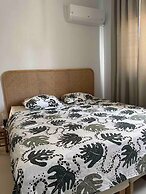 Palm Beach Vacaysuites - Palm Suite 100m2