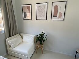 Palm Beach Vacaysuites - Palm Suite 100m2