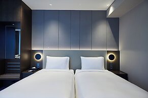 HOTEL HLB